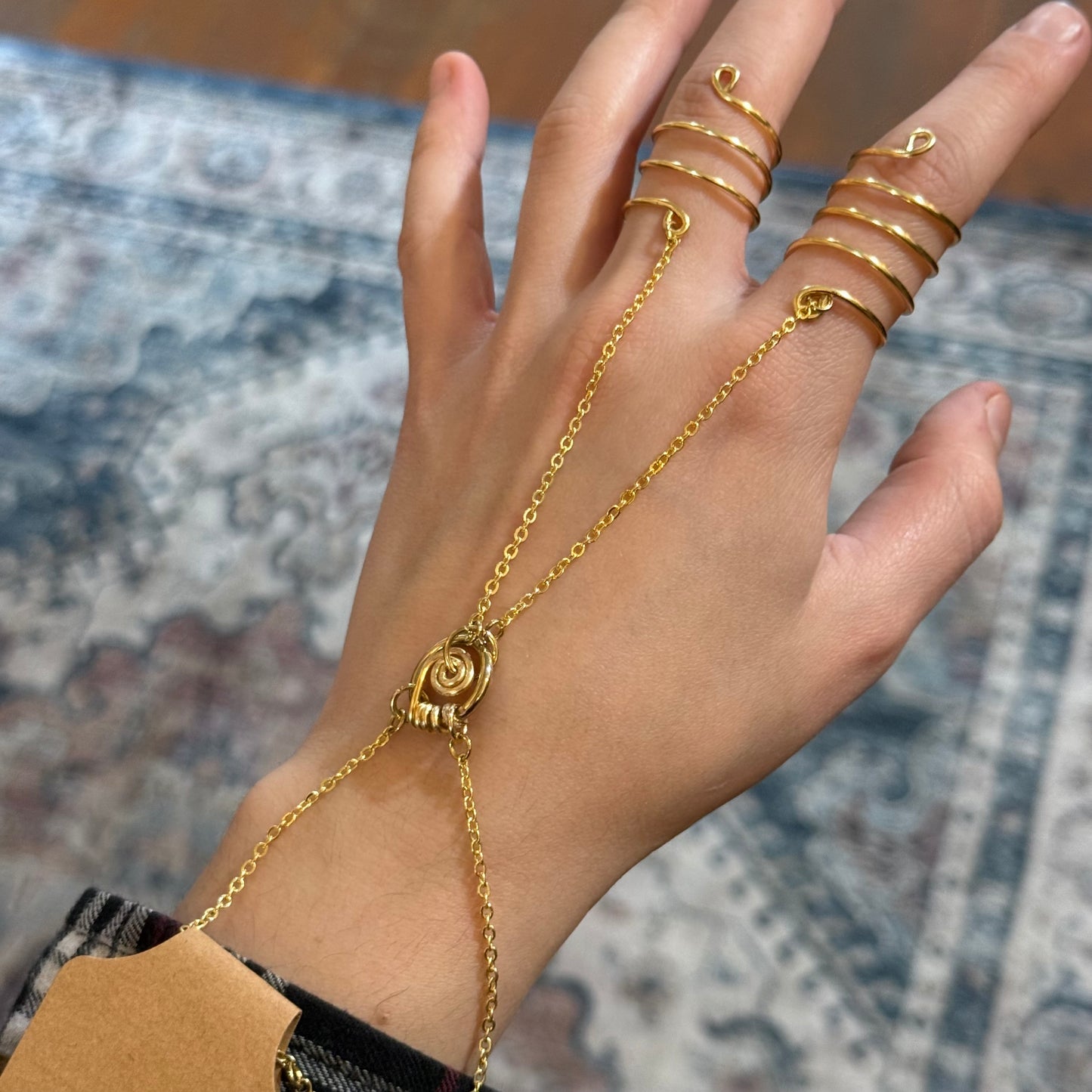 Sakura Beads ring-bracelets