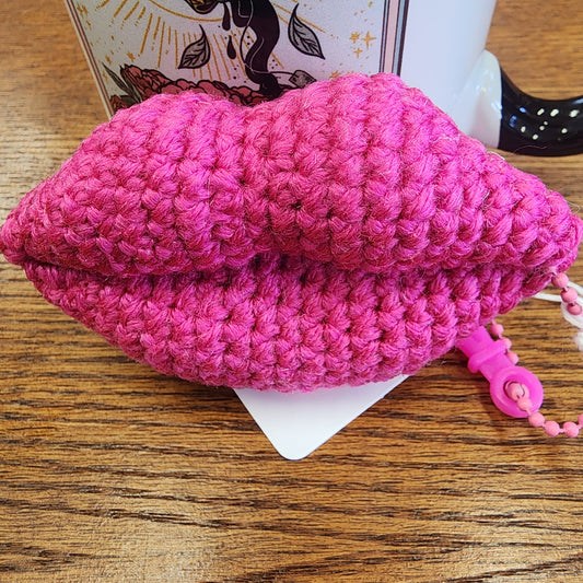 Crochet Creatures - Kissy Face (Backpack Babies)