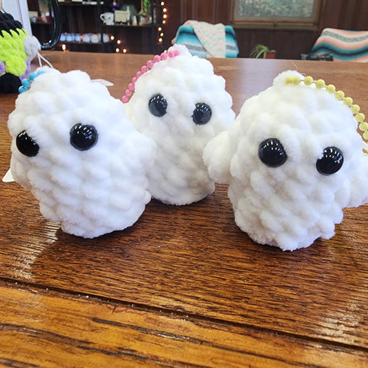 Crochet Creatures - Ghost (Backpack Babies)
